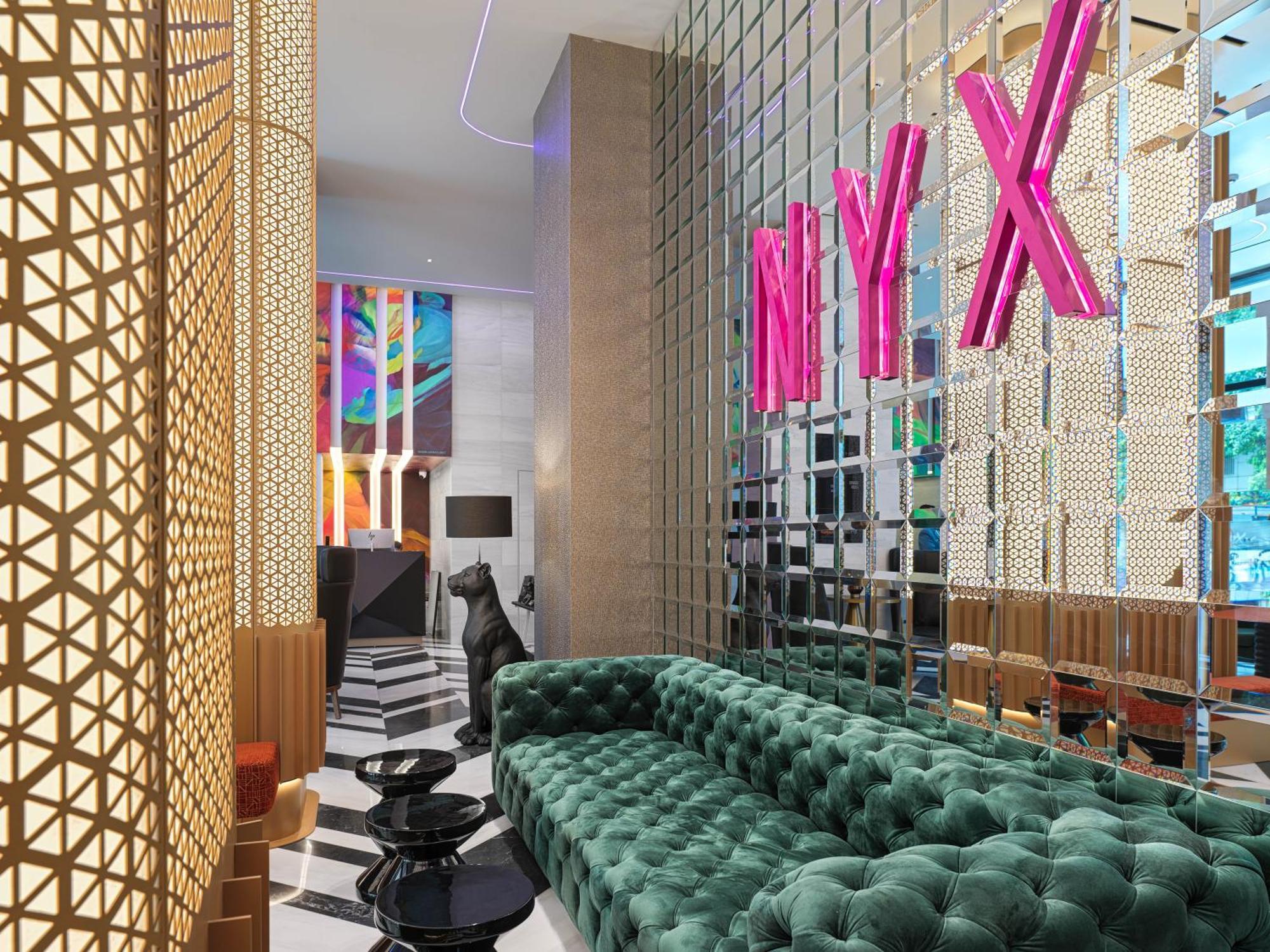 Nyx Esperia Palace Hotel Athens By Leonardo Hotels Екстериор снимка